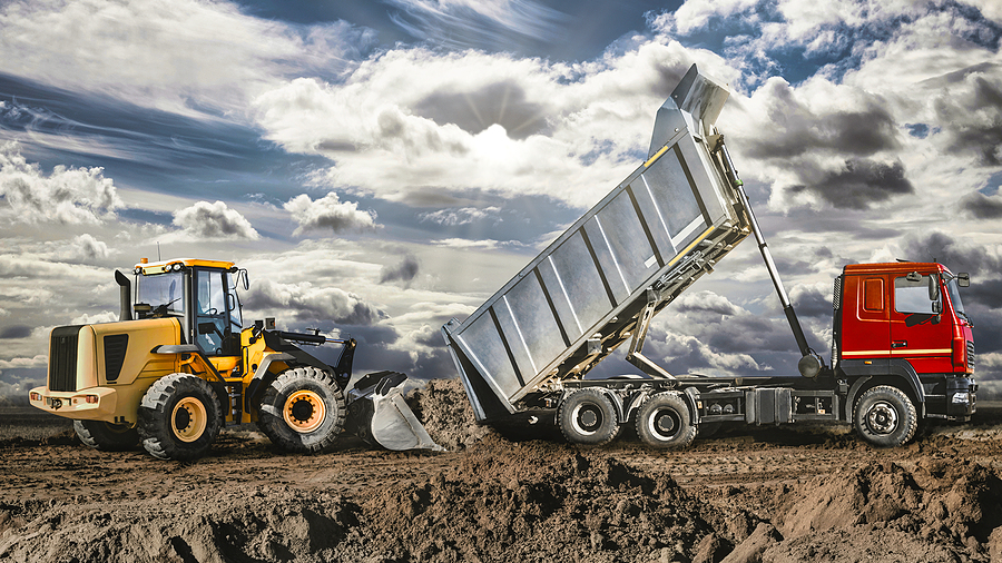 Benefits Of Hiring Tipper Trucks Instead Of Buying them