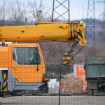 Lorry Cranes: Which Is Right For Your Construction Project?